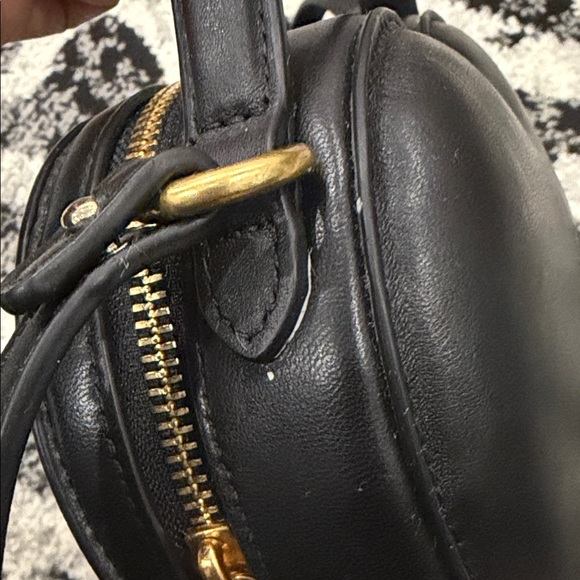 Kate Spade Black Heart Crossbody Bag - Picture 4 of 4